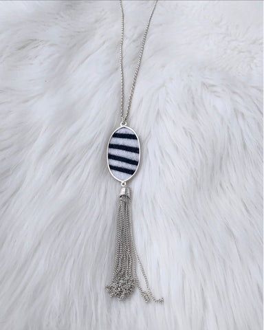 Oval animal print tassel necklace