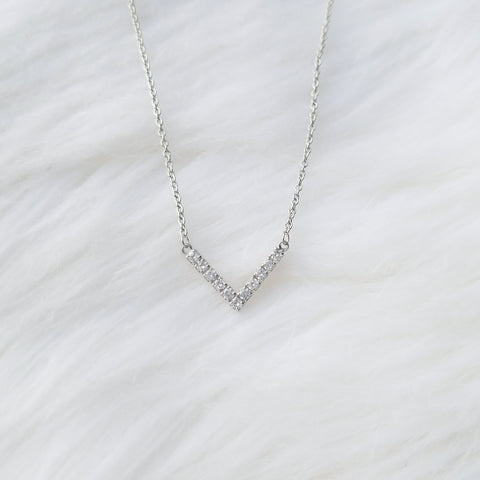 Silver cubic zirconia "V" necklace