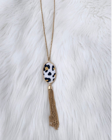 Oval animal print tassel necklace